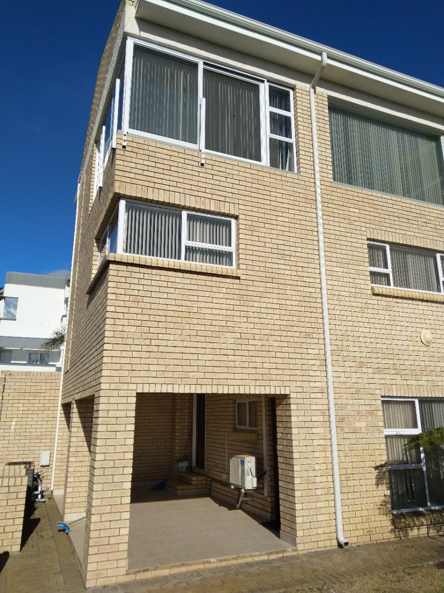 3 Bedroom Property for Sale in Menkenkop Western Cape